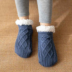 M: 35-39 / Glaze Blue