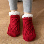 M: 35-39 / Wine Red