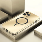 Gold / iPhone 15 Pro Max